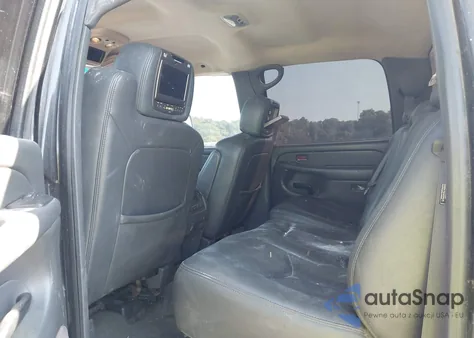 2006 Chevrolet Silverado 2500Hd Lt3 z USA, uszkodzony, nr VIN 1GCHK23D46F224286